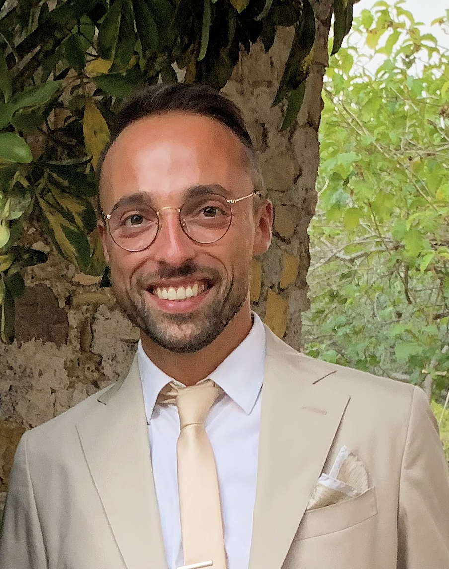 Roberto-Dossi